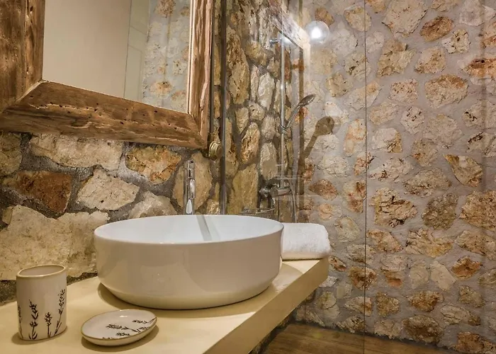 Vakantiehuis Ploes Luxury Pesádha