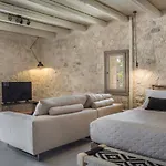 Ploes Luxury *