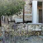 בית נופש Ploes Luxury *