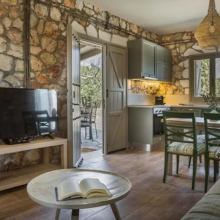 Casa vacanze Ploes Luxury Pesádha