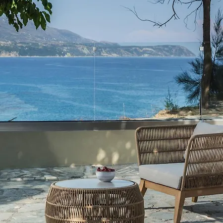 בית נופש Ploes Luxury Pesádha